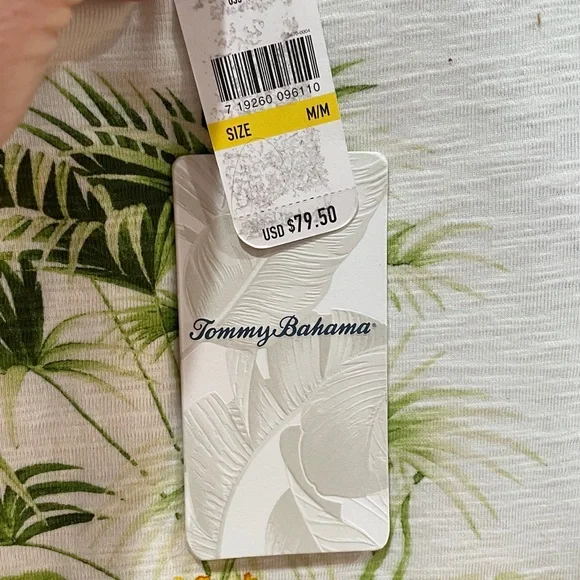 TOMMY BAHAMA White Top with Tropical Floral Design Sz M - Picture 5 of 6